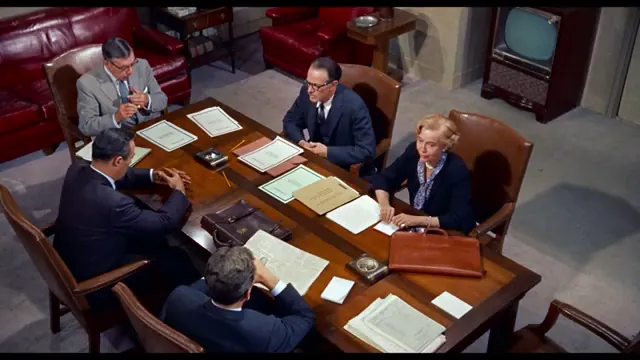 North by Northwest Scene 3