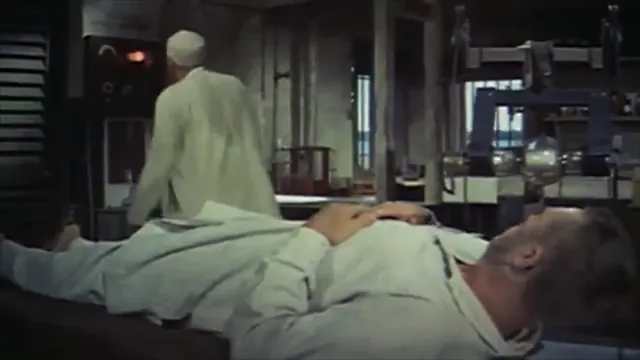 Papillon Scene 3