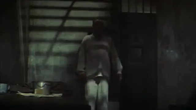 Papillon Scene 4