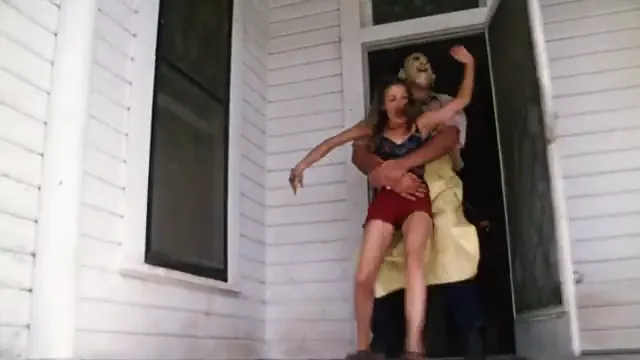 The Texas Chain Saw Massacre Scene 2