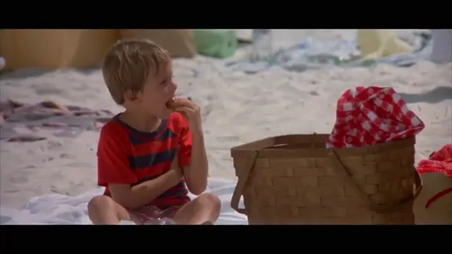 Jaws 2 Scene 1