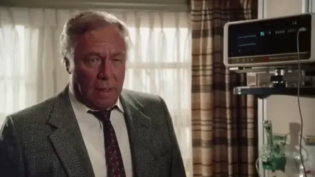 The Naked Gun: From the Files of Police Squad! Scene 2