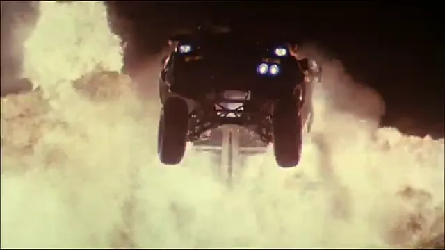 Tango & Cash Scene 4