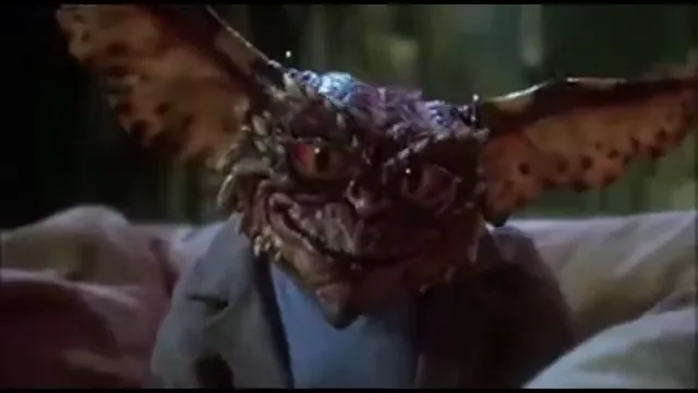 Gremlins 2: The New Batch Scene 5