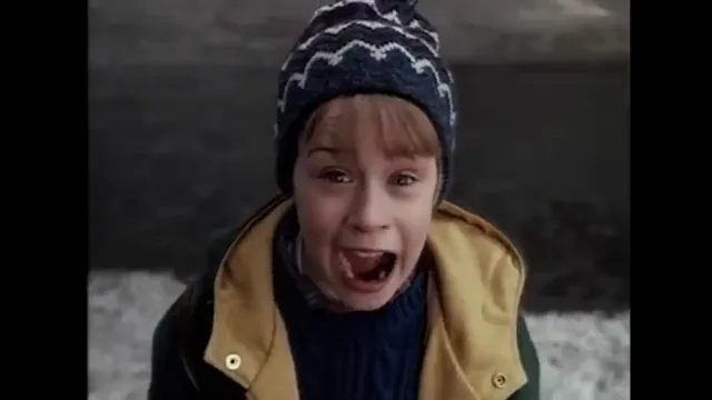 Home Alone 2: Lost in New York Scene 1
