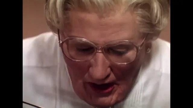 Mrs. Doubtfire Scene 4