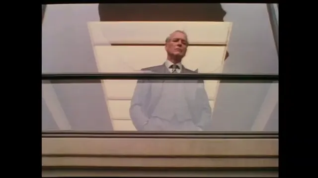 The Hudsucker Proxy Scene 2