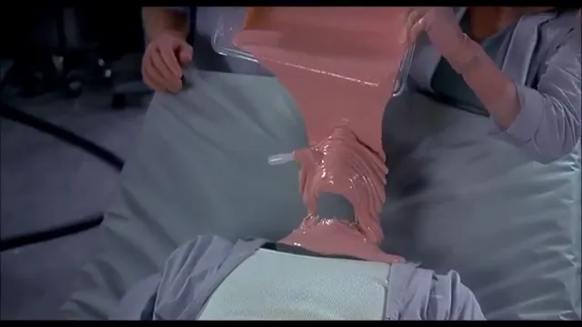 Hollow Man Scene 2