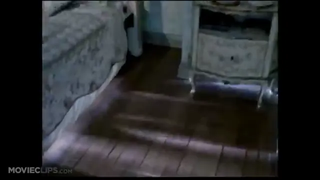 Scary Movie 2 Scene 3