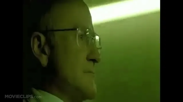 One Hour Photo Scene 1
