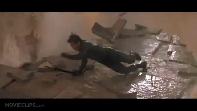 Lara Croft: Tomb Raider - The Cradle of Life Scene 4