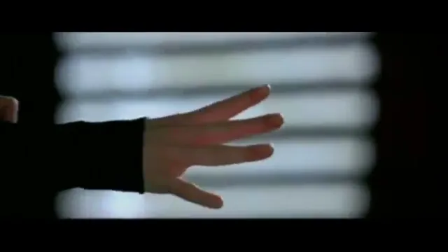 Æon Flux Scene 2