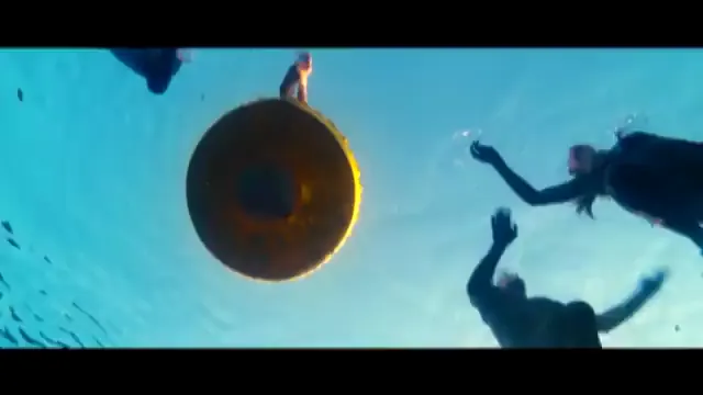 Piranha 3D Scene 2