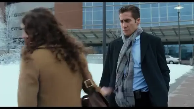 Love & Other Drugs Scene 5