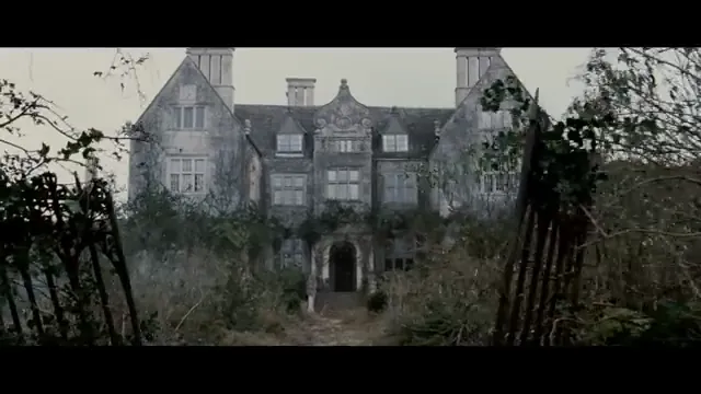 The Woman in Black Scene 2