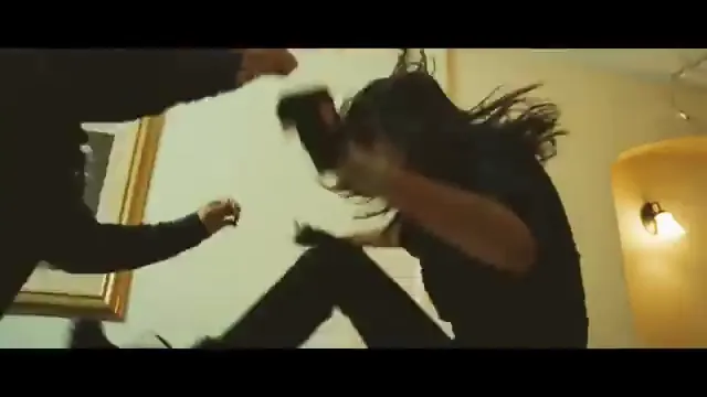 Colombiana Scene 5
