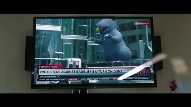 Miss Sloane Scene 2