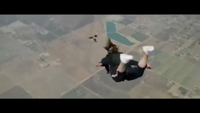 Charlie's Angels Scene 5