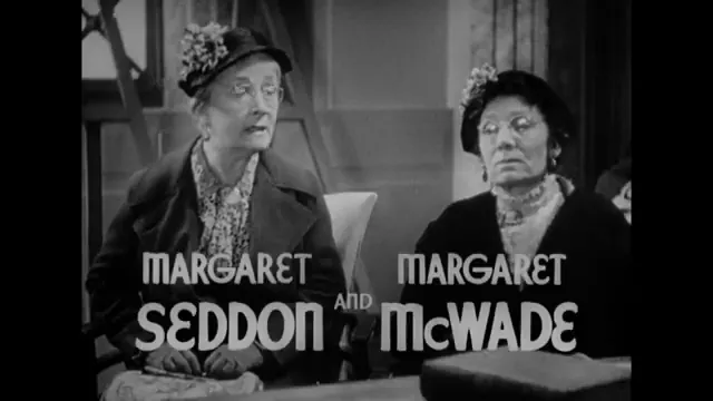 Mr. Deeds Goes to Town Scene 1