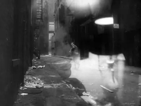 Killer's Kiss Scene 2