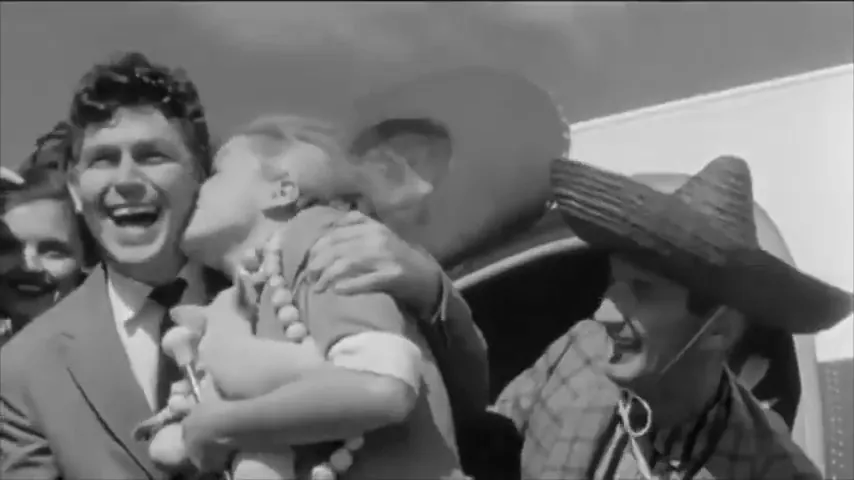 A Face in the Crowd Scene 2