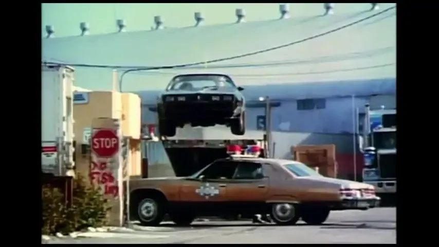 Smokey and the Bandit II Scene 1