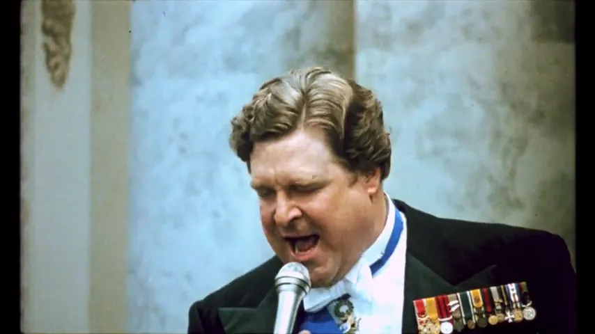 King Ralph Scene 4