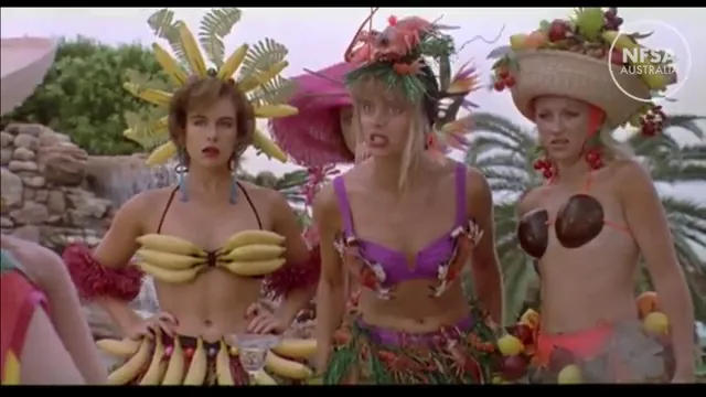 Muriel's Wedding Scene 2