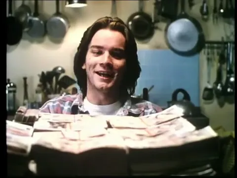 Shallow Grave Scene 2