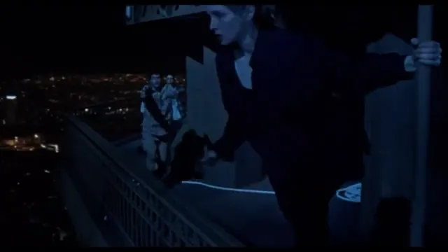 An American Werewolf in Paris Scene 2
