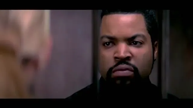 Ghosts of Mars Scene 4