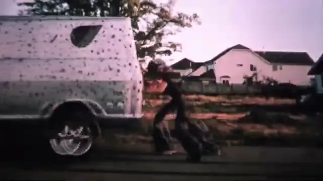 Josie and the Pussycats Scene 2