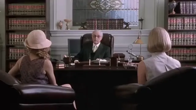 Uptown Girls Scene 1