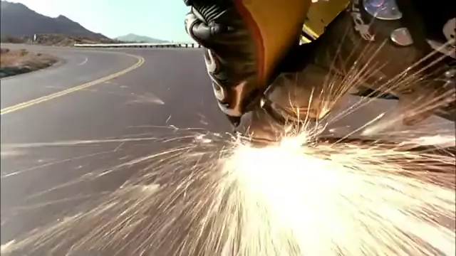 Torque Scene 2