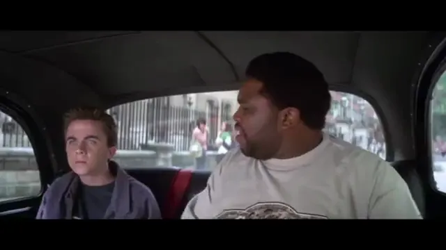 Agent Cody Banks 2: Destination London Scene 3