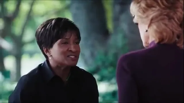 Monster-in-Law Scene 5