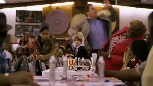 Big Momma's House 2 Scene 1