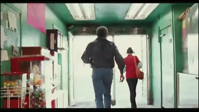 10 Items or Less Scene 2