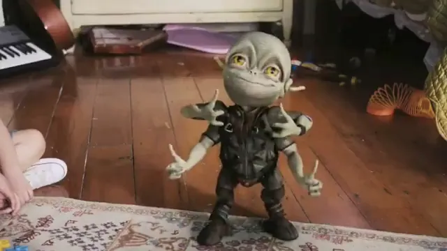 Aliens in the Attic Scene 1