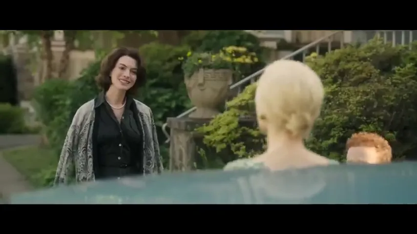 Mothers' Instinct Scene 4