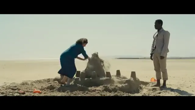 Empire of Light Scene 3