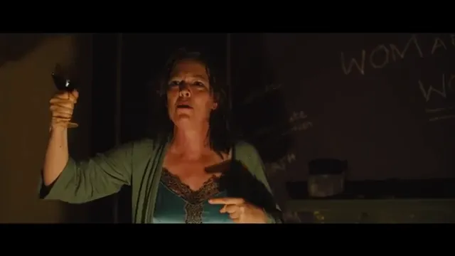 Empire of Light Scene 4