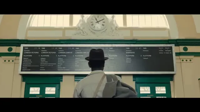 Empire of Light Scene 5