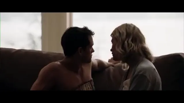Martha Marcy May Marlene Scene 5