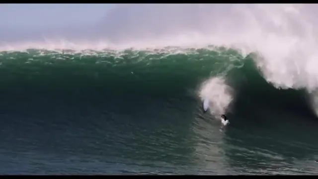 Chasing Mavericks Scene 2