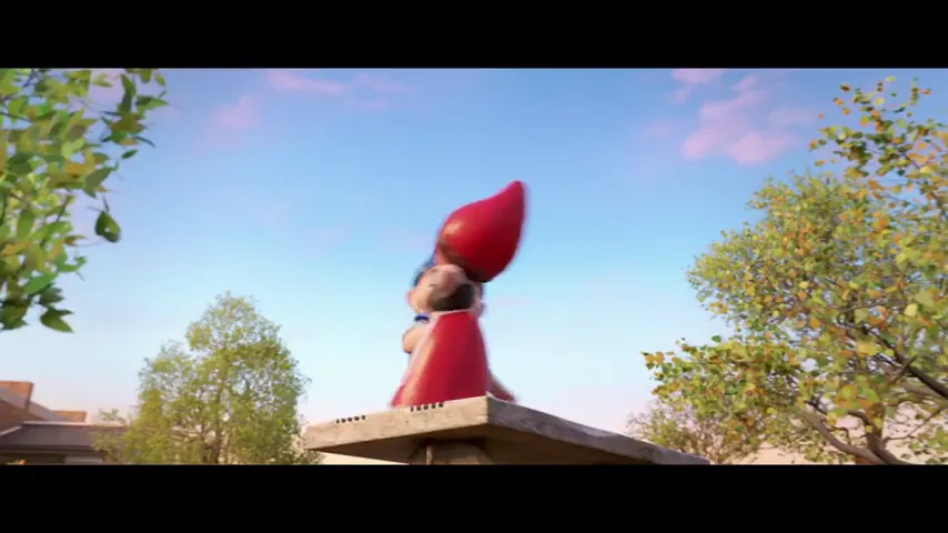 Sherlock Gnomes Scene 1