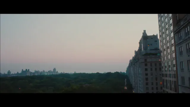 5 to 7 Scene 1