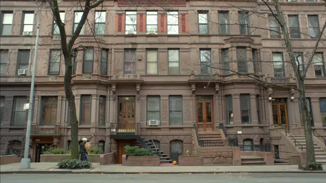 Carrie Pilby Scene 3