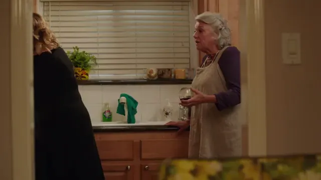Hello, My Name Is Doris Scene 5