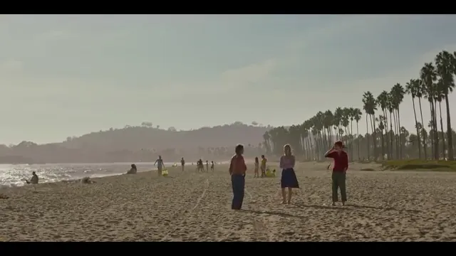 20th Century Women Scene 2